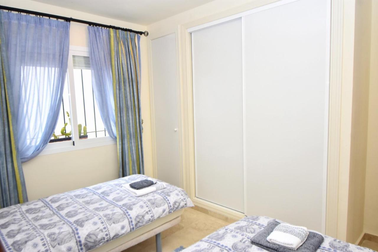Beautiful Apt With Golf & Lake Views Mijas Golf Fuengirola Esterno foto